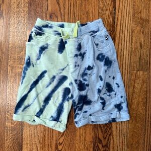 Splendid Boy Shorts - Size 4